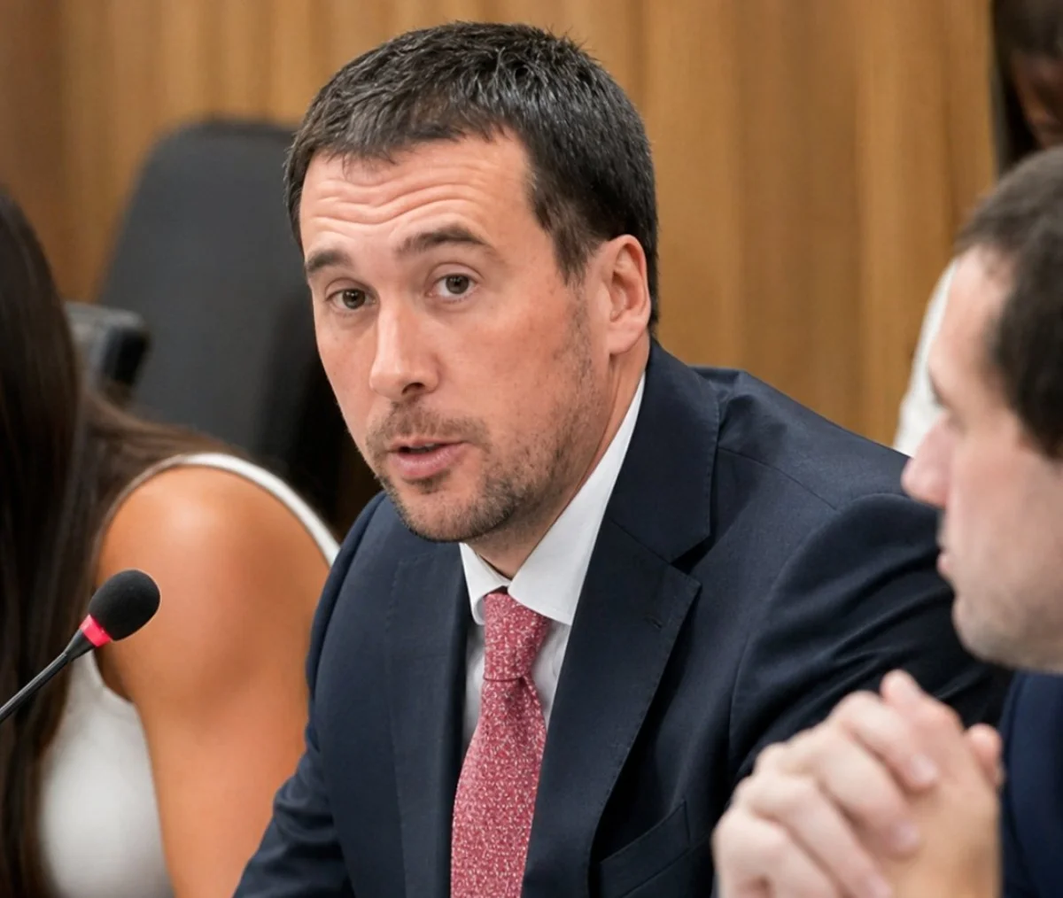 Arreseygor encabezó la licitación de la Hidrovía y destacan el aporte del uruguayense Francisco Mansanta - imagen de origen