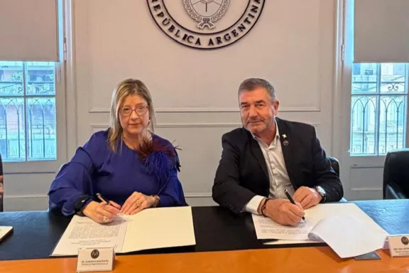 Entre Ríos sumará nuevas tobilleras electrónicas tras un acuerdo entre Roncaglia y Nación - imagen de origen
