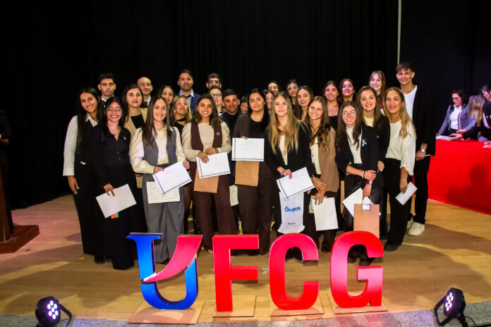 UADER celebró un nuevo acto de colación en Concepción del Uruguay - imagen de origen