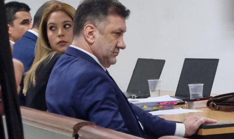 Tres testigos de la Aduana paraguaya complicaron a Edgardo Kueider en el juicio por contrabando - imagen de origen