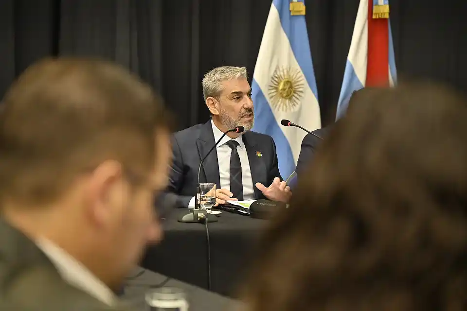 Más poder para Boleas: El Gobierno unificó Secretarías del Ministerio de Economía - imagen de origen