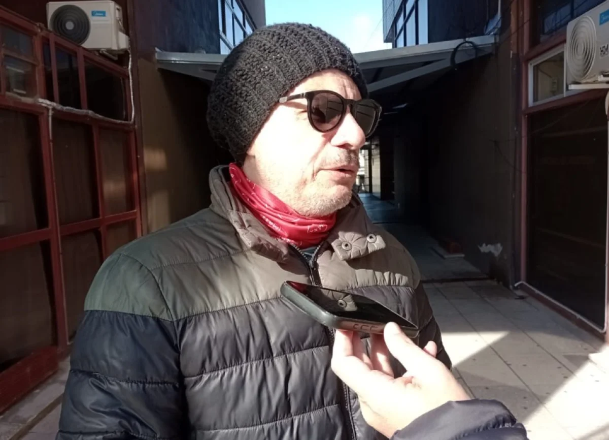 Municipales profundizan el reclamo salarial y advierten con endurecer las medidas de fuerza - imagen de origen