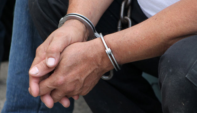 Ex policía se quitó la vida en la alcaidía de Concordia: había sido condenado por abuso sexual - imagen de origen