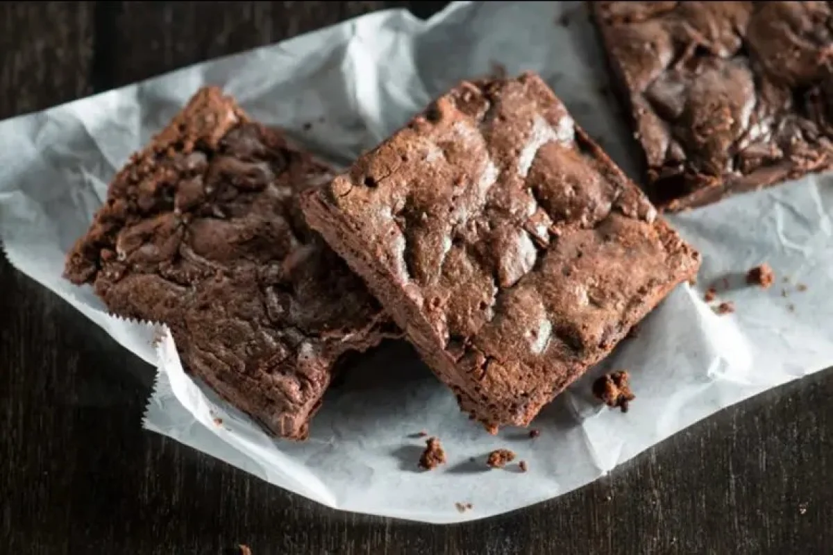 Dos niños fueron hospitalizados tras intoxicarse con un brownie que contenía marihuana - imagen de origen