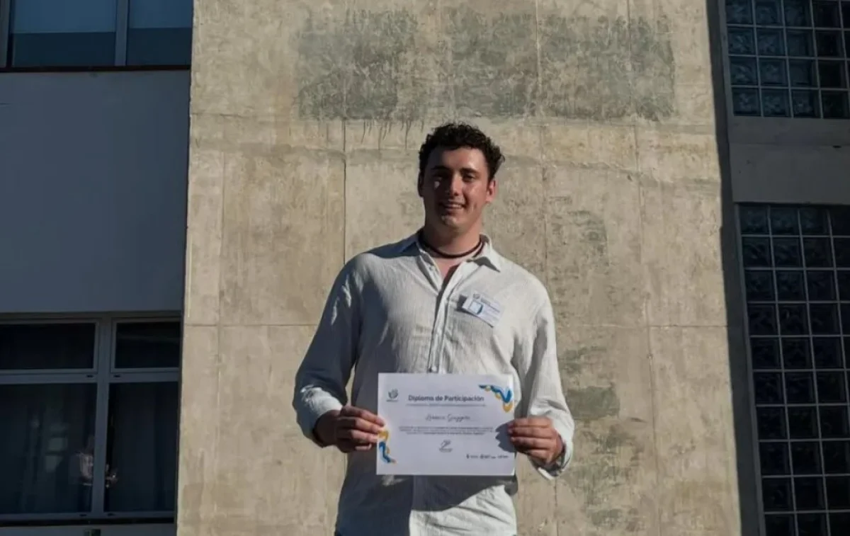 Estudiante entrerriano representará al país en Suecia y busca apoyo para concretar el viaje - imagen de origen