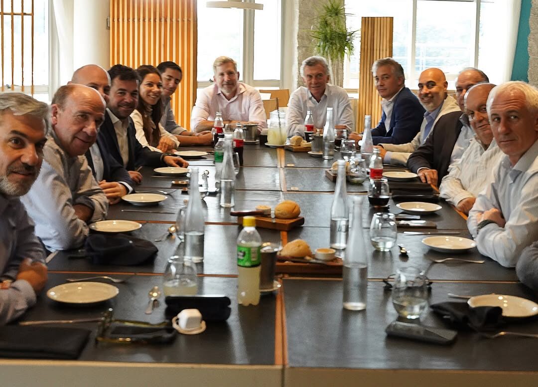 Macri almorzó con Frigerio en Paraná y dejó guiños al 2027 - imagen de origen