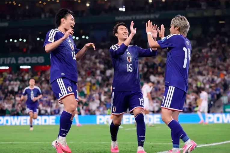 Japón goleó a Túnez y aseguró su clasificación en el Mundial 2026 - imagen de origen