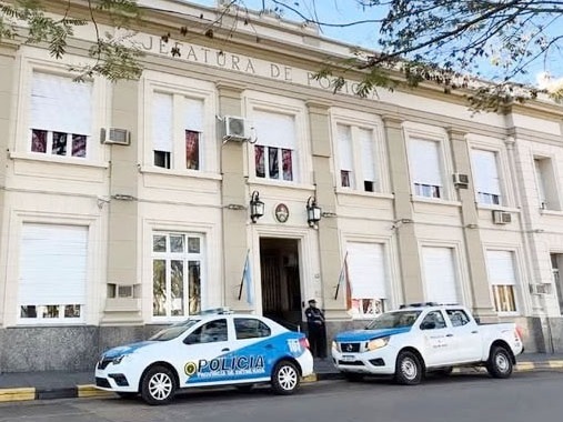 El Ministerio de Seguridad y Justicia ratifica su compromiso con la regularización del sistema de adicionales policiales - imagen de origen