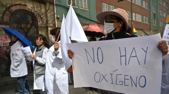 Bolivia al borde de una emergencia sanitaria: crisis en hospitales y colapso del sistema de salud - imagen de origen