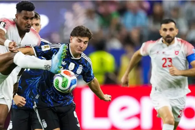 Con goles de Lo Celso y Lautaro Martínez, Argentina derrota 2-0 a Jordania en el cierre de la fase de grupos - imagen de origen