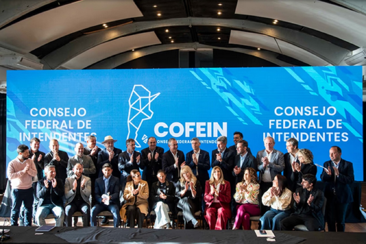 Intendentes reclamaron desde Rosario la restitución de fondos retenidos por Nación - imagen de origen