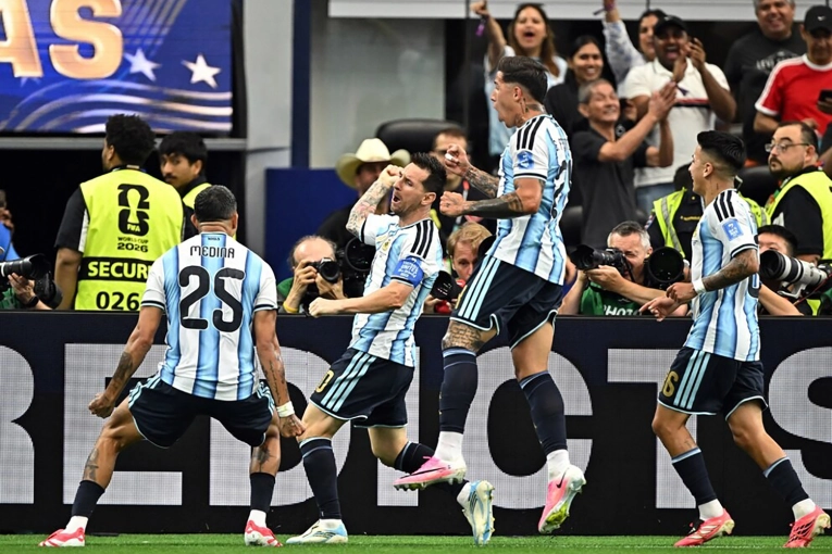 Con dos goles y otra actuación colosal de Messi, Argentina le ganó a Austria y clasificó a la próxima etapa del Mundial - imagen de origen