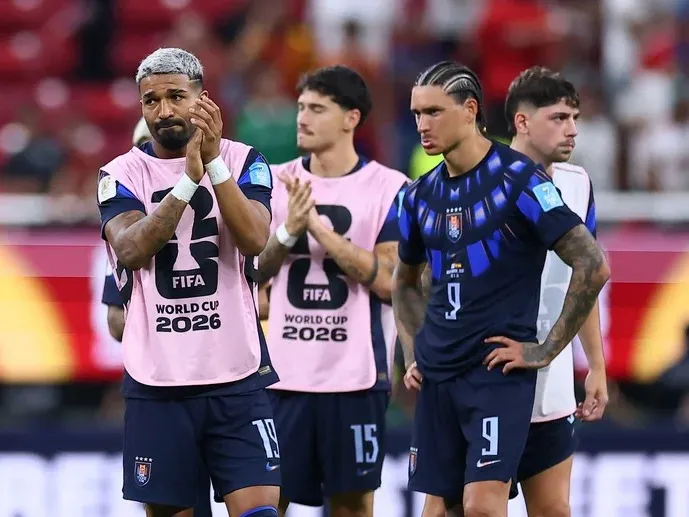La Selección uruguaya perdió con España y se despidió de la Copa del Mundo en primera ronda y sin victorias - imagen de origen