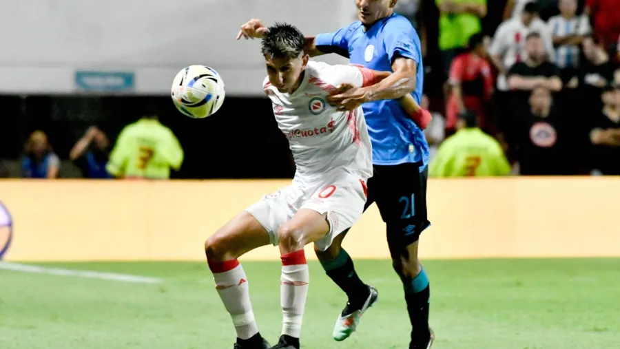 Argentinos y Belgrano definen al segundo finalista del Torneo Apertura | Análisis - imagen de origen