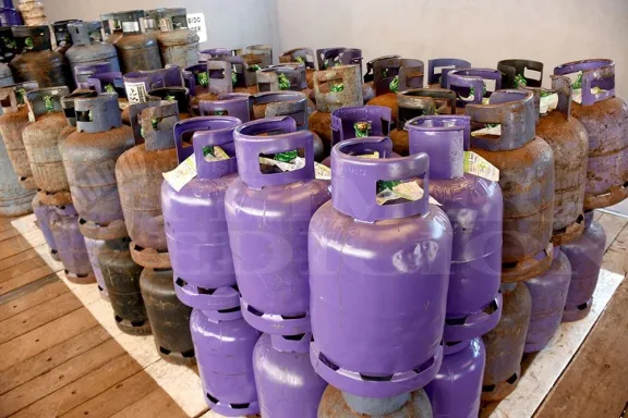 Implementan un beneficio para que bomberos voluntarios accedan a garrafas sin cargo - imagen de origen