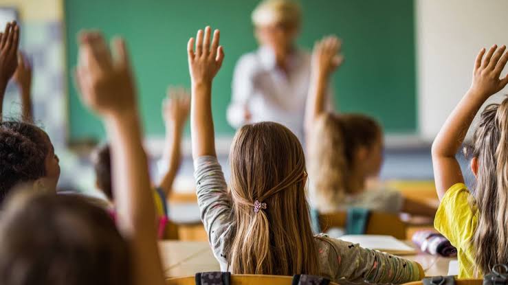 Paro: el gobierno afirmó que más del 73 por ciento de los docentes entrerrianos asistió a las escuelas este miércoles - imagen de origen