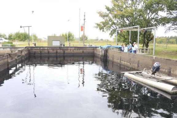 Grave: Horacio Melo advierte sobre presuntos vuelcos irregulares de efluentes fuera de la planta de tratamiento del Parque Industrial - imagen de origen