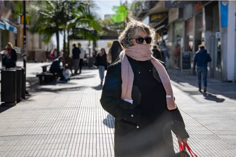 Recomiendan reforzar medidas para prevenir enfermedades respiratorias y evitar intoxicaciones - imagen de origen
