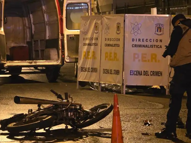 Siniestro fatal en la madrugada: un joven motociclista murió tras ser chocado por un conductor alcoholizado - imagen de origen