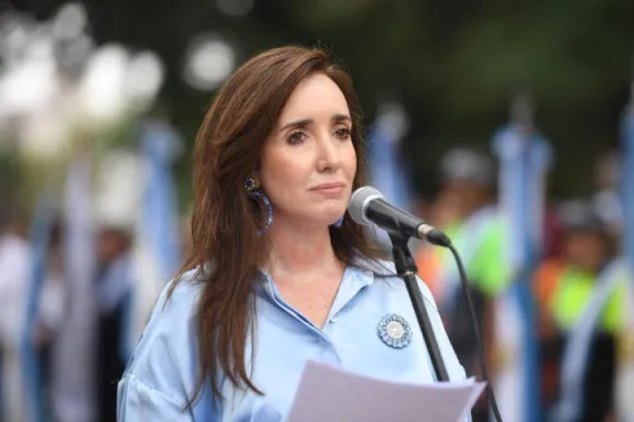 Villarruel reaccionó con dureza a la declaración de Adorni: “Me parece una vergüenza” - imagen de origen