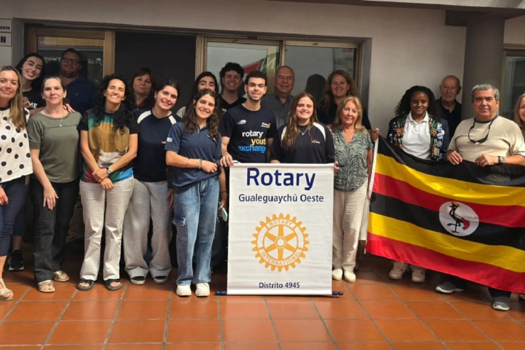 “Agradecemos a la comunidad que siempre nos acompaña”: Rotary Gualeguaychú Oeste celebró su aniversario - imagen de origen