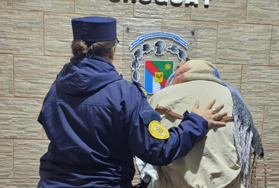 Mechera detenida en Basavilbaso al robau una botella de bebida alcoholics - imagen de origen