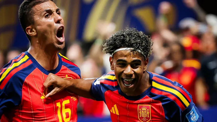 España goleó a Arabia Saudita y enderezó su rumbo | Análisis - imagen de origen