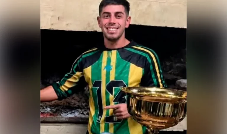 Murió joven futbolista de Gualeguaychú tras recibir un fuerte golpe durante un partido - imagen de origen