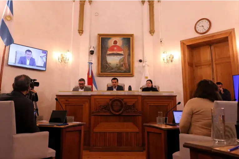 Concejales declararon Personalidad Destacada a Rita Riso y recordaron al "Indio" Solari - imagen de origen