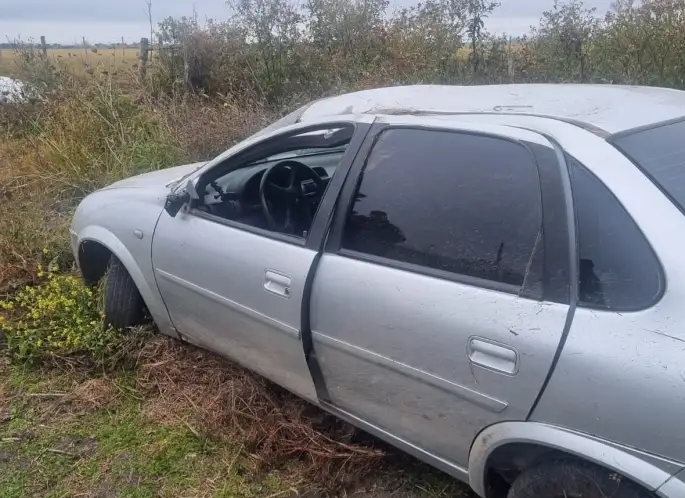 Viajaba de Concordia a Paraná, despistó y volcó en la Ruta 18 - imagen de origen