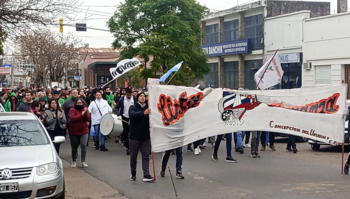 Expectativa por una reunión en Paraná para avanzar en una solución al conflicto de Granja Tres Arroyos - imagen de origen
