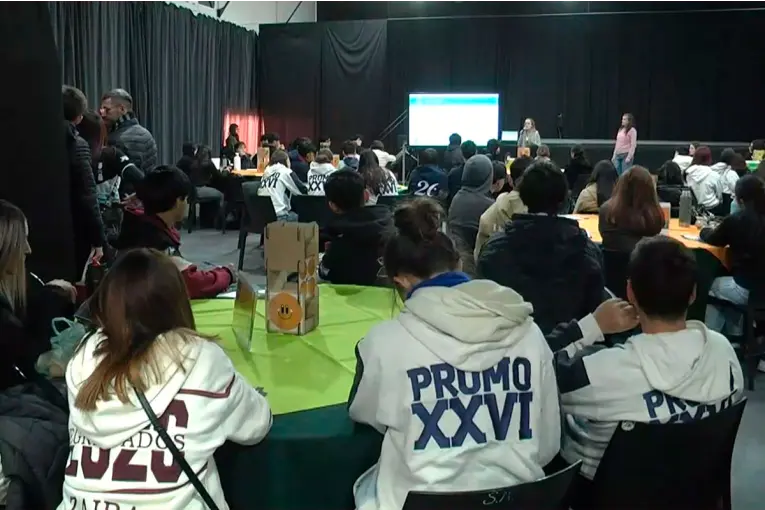Feria de Carreras Construir Futuro: estudiantes contaron cómo buscan definir su futuro - imagen de origen