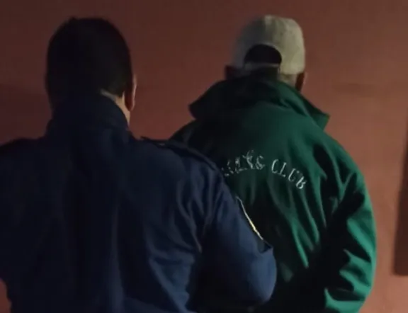 Buscaban a un sospechoso por el hurto de una bicicleta y terminó detenido por resistencia a la autoridad - imagen de origen