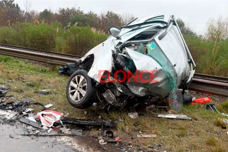 Fatal choque en Ruta 12: las víctimas eran de la misma familia, entre ellas, un niño y revelan cómo ocurrió - imagen de origen