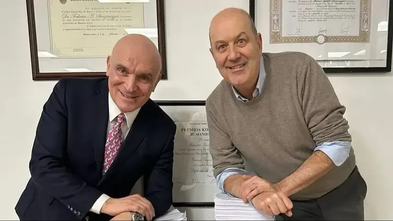 Espert y Sturzenegger también pidieron entrar a Inocencia Fiscal para no ser investigados - imagen de origen