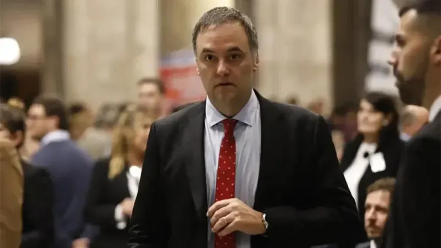 La Justicia federal citaría a indagatoria a Manuel Adorni antes de la feria de invierno | Análisis - imagen de origen