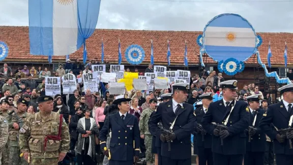 Convergencia Provincial mostró su "preocupación" por la reacción del intendente en el acto del 25M - imagen de origen