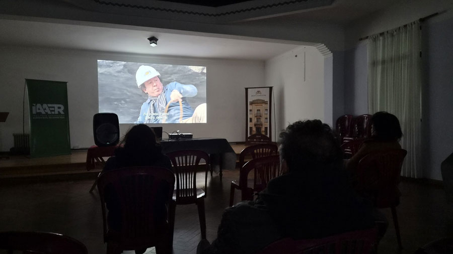 Proyectaron la clásica película argentina "Tiempo de Revancha" en la Biblioteca Popular - imagen de origen