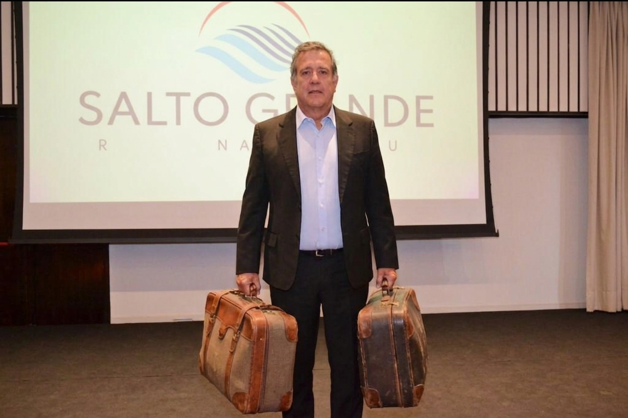 Ante la negativa de Chagas de renunciar al directorio de la CTM, lo echarían por decreto. - imagen de origen