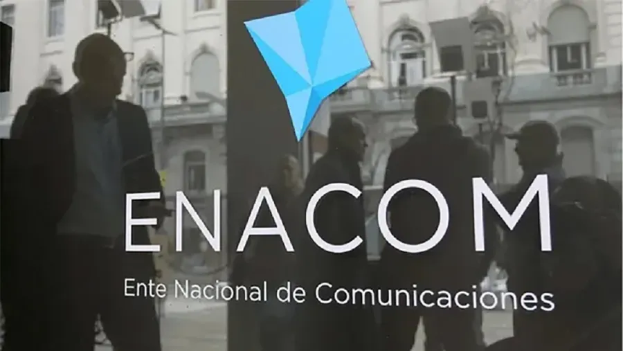 Las marchas y contramarchas del Ente Nacional de Comunicaciones (ENACOM) en Entre Ríos | Análisis - imagen de origen