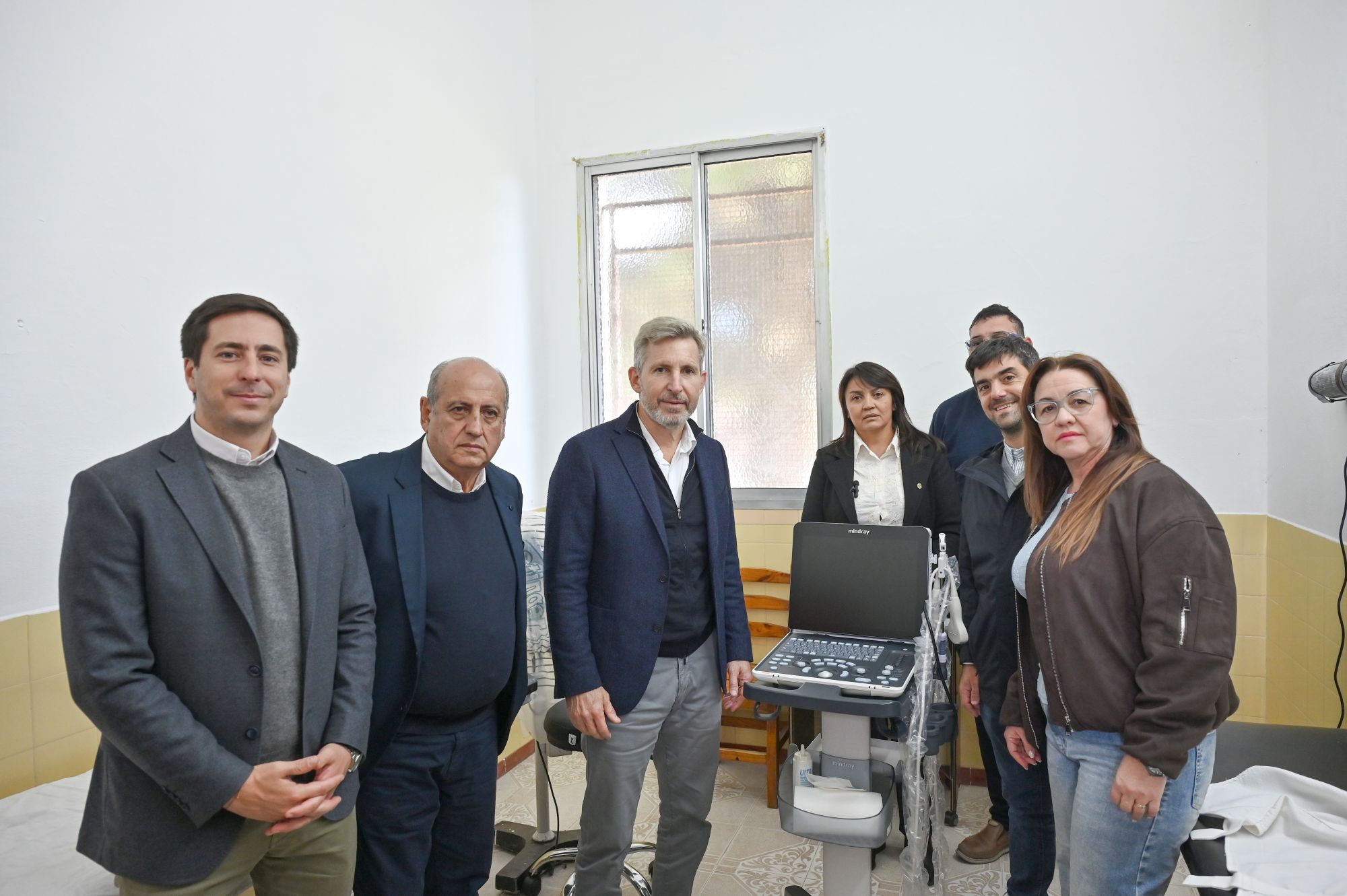 El gobernador supervisó mejoras en el sistema de salud de Santa Elena - imagen de origen