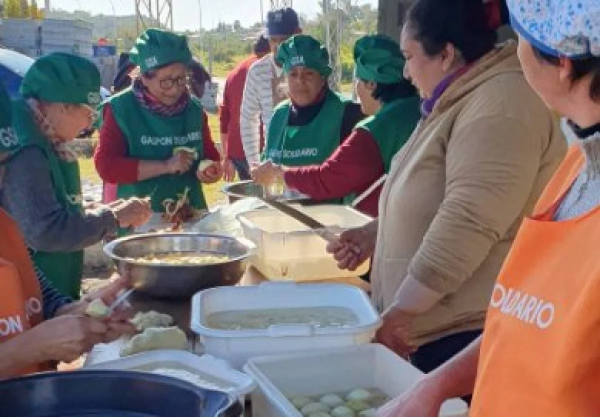 Galpón Solidario busca sumar voluntarios y proyecta un lavadero para asistir a familias vulnerables - imagen de origen