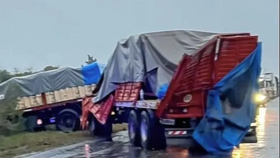 Maciá: dos heridos por un grave accidente entre dos camiones sobre la ruta 6 | Análisis - imagen de origen