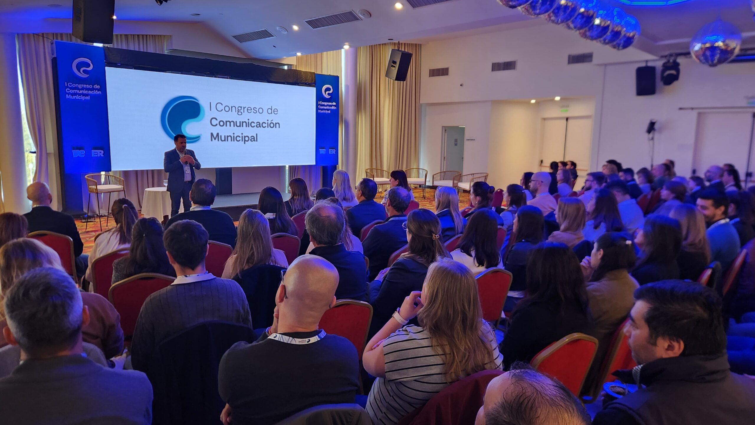 Villa Elisa reunió a 150 comunicadores municipales entrerrianos - Informe Digital - imagen de origen