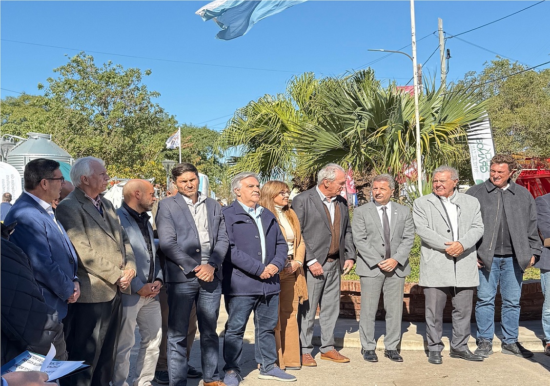 El sector lácteo de la Región Centro planteó los desafíos de exportar a la Unión Europea - Dos Florines - imagen de origen