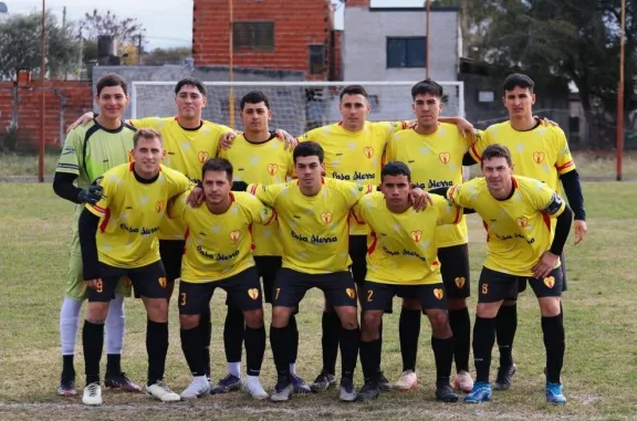 Sporting celebra 69 años como emblema social y deportivo barrial - imagen de origen