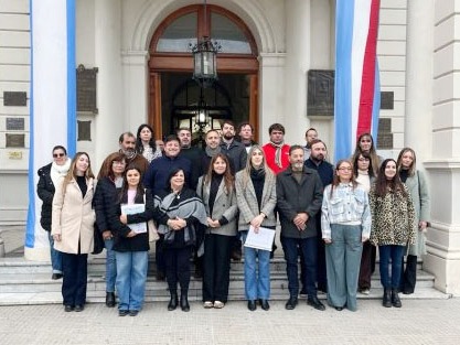 Concejales del PJ solicitaron una reunión urgente con Frigerio por la crisis financiera de los municipios - imagen de origen