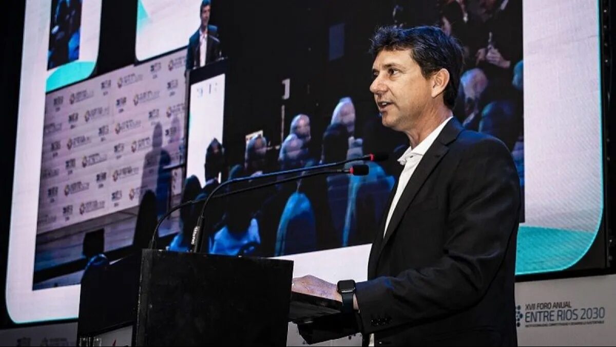 El Foro Empresario salió a apoyar la reforma previsional - Informe Digital - imagen de origen
