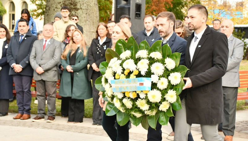 AZCUÉ: “Que el 25 de Mayo nos inspire a seguir construyendo una Concordia con más oportunidades, más desarrollo y más futuro para todos” - imagen de origen