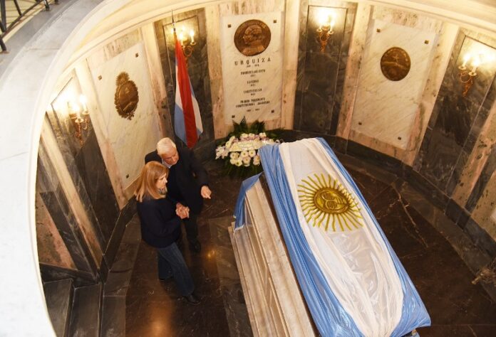 Lauritto recibió a Rosario Romero en Concepción del Uruguay - imagen de origen